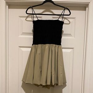 The Vintage Shop women’s medium dress